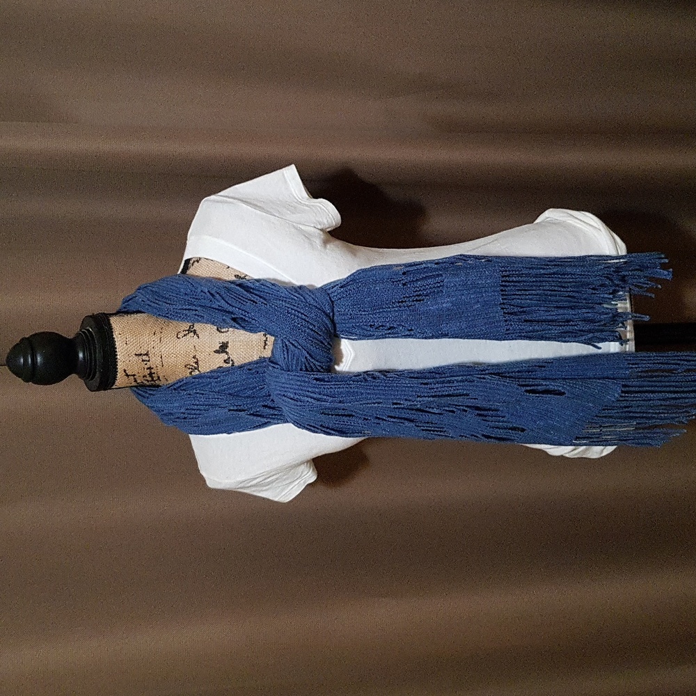 Long blue scarf
